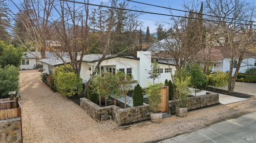 1123 Oak Ave, Saint Helena, CA, 94574-2047 | Card Image