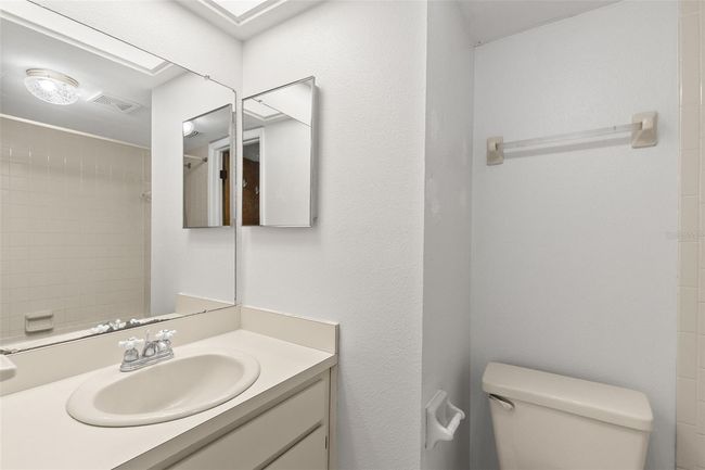APT-130 - 2131 Ridge Rd S, Townhouse with 2 bedrooms, 3 bathrooms and null parking in LARGO FL | Image 14