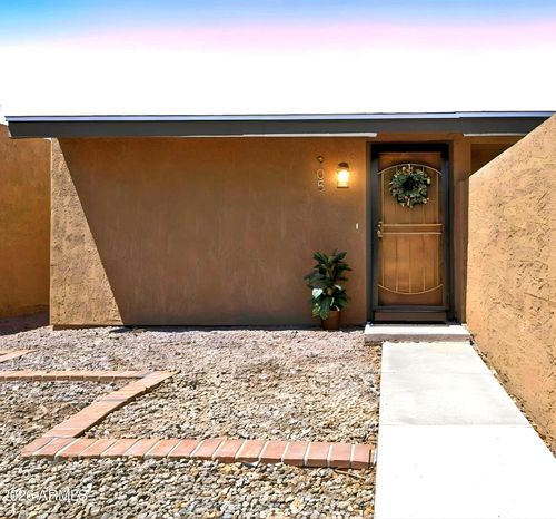 905 S Hacienda Dr, Tempe, AZ, 85281-4432 | Card Image