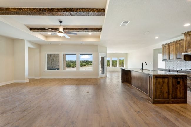141 Whispering Wind Rd, House other with 4 bedrooms, 4 bathrooms and 4 parking in Bertram TX | Image 11