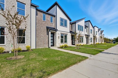 8922 Lowell St, Rowlett, TX, 75089-1283 | Card Image