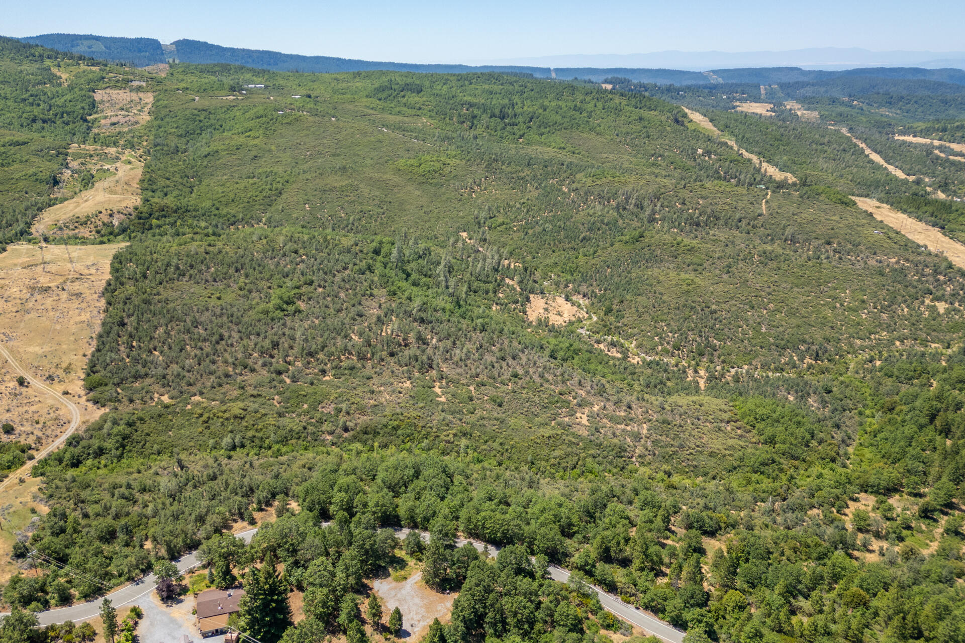 Land in Round Mountain 4