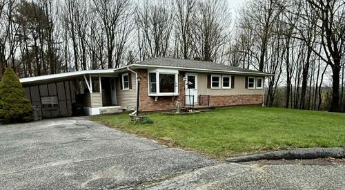 33 Garcelon Street, Lewiston, ME, 04240 | Card Image