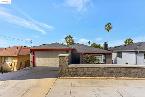 6941 Outlook Ave, Oakland, CA, 94605-2519 | Card Image
