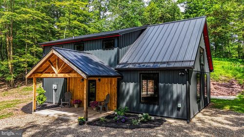 56 Lakeside Dr, MUNCY VALLEY, PA, 17758-9537 | Card Image