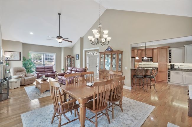 102 Woods Dr, House other with 4 bedrooms, 3 bathrooms and null parking in West Union SC | Image 8