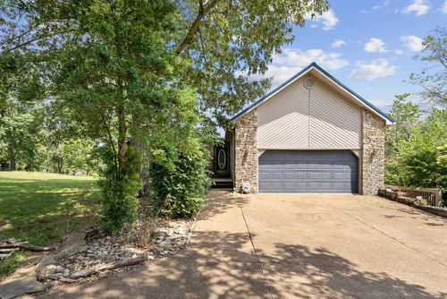 71 Creekway Dr, Crossville, TN, 38555-8443 | Card Image