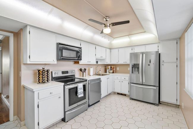 APT-606 - 4015 W Palm Aire Dr, Condo with 3 bedrooms, 3 bathrooms and null parking in Pompano Beach FL | Image 25