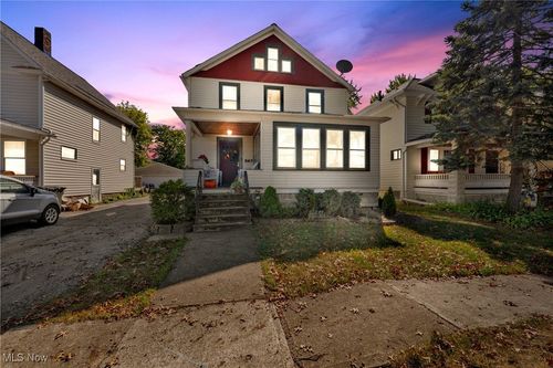 347 Kenyon Ave, Elyria, OH, 44035-6411 | Card Image