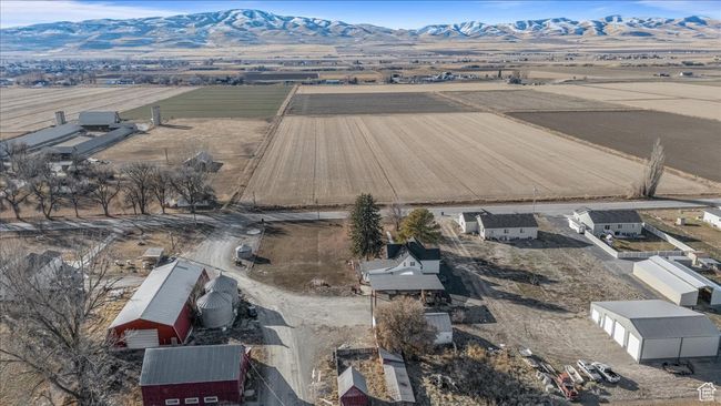 Drone / aerial view with a mountain view | Image 47