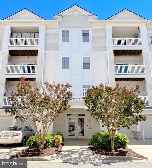 202-23520 F D R Boulevard, CALIFORNIA, MD, 20619 | Card Image