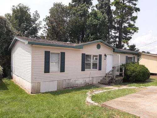 16905 W Forrestal, Montgomery, TX, 77316-6712 | Card Image