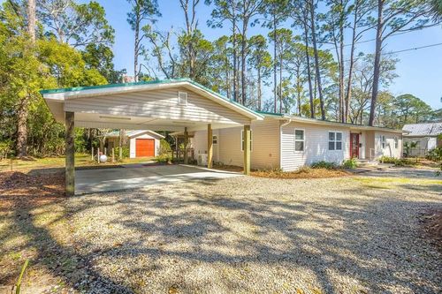 253 Prado St, Apalachicola, FL, 32320-1857 | Card Image