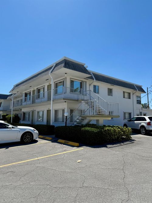 apt-212-3160 Lake Osborne Dr, Lake Worth Beach, FL, 33461-5940 | Card Image