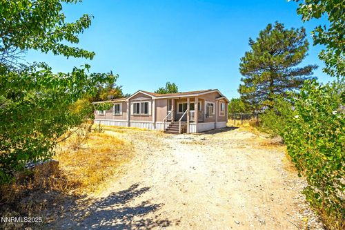 3665 Hummingbird Dr, Reno, NV, 89508-6401 | Card Image