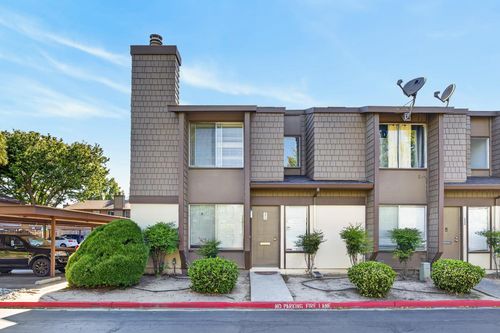 3548 Larchmont Square Ln, Sacramento, CA, 95821-3701 | Card Image