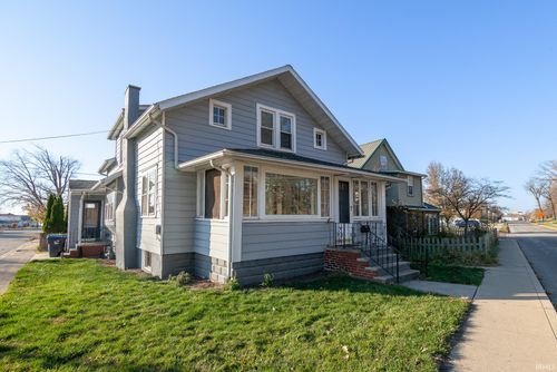 1112 Park Ave, Winona Lake, IN, 46590-1053 | Card Image