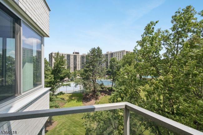 APT-518 - 1 Claridge Dr, House other with 2 bedrooms, 2 bathrooms and null parking in Verona NJ | Image 18