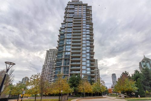 2302-2077 Rosser Ave, Burnaby, BC, V5C0G6 | Card Image