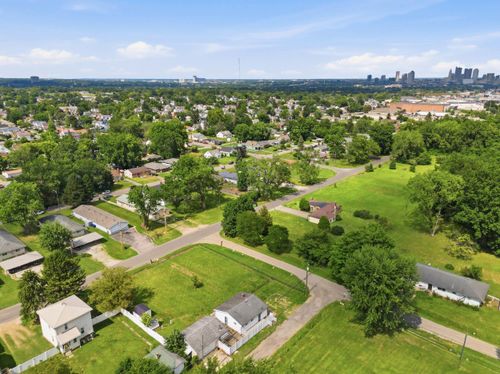 1943 Rea Ave, Columbus, OH, 43223-2016 | Card Image