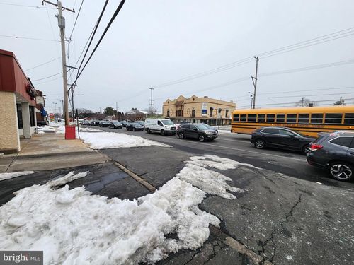 ste-201-1254 W Chester Pike, HAVERTOWN, PA, 19083-3338 | Card Image