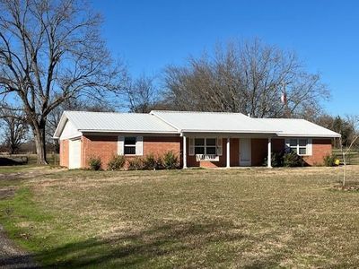 9807 Fm 114 Highway, House other with 3 bedrooms, 1 bathrooms and null parking in Clarksville TX | Image 1