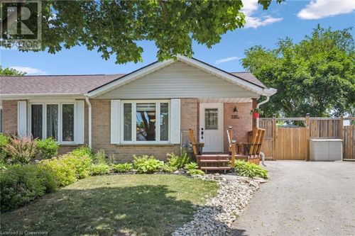 282 Mayview Crt, Waterloo, ON, N2V1W4 | Card Image