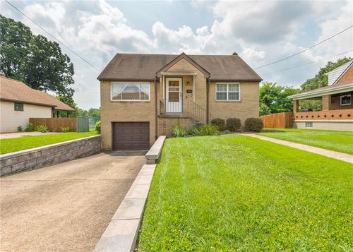 1110 Uptegraf St, Pittsburgh, PA, 15218-1134 | Card Image