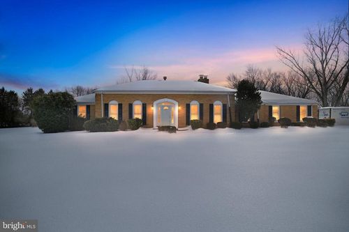 4807 Executive Dr, Gainesville, VA, 20155-1305 | Card Image