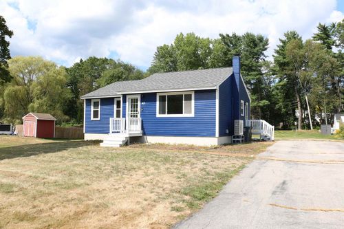 40 Donna Dr, Pembroke, NH, 03275-3109 | Card Image