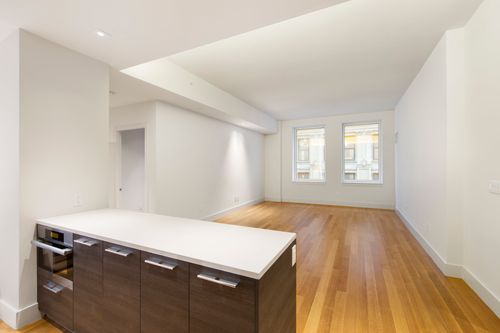 8d-101 Leonard St, New York, NY, 10013-4096 | Card Image