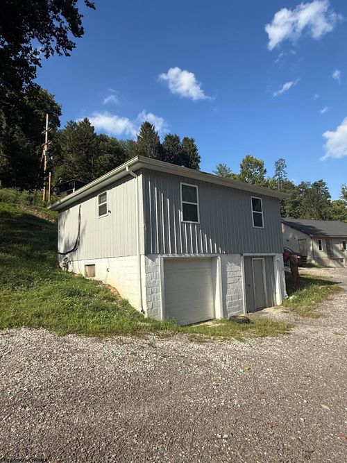 716-720 Husky Highway, Barrackville, WV, 26559 | Card Image