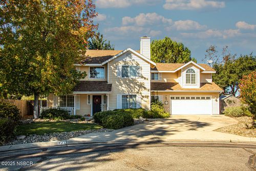 821 Coiner Ct, Los Alamos, CA, 93440-5035 | Card Image