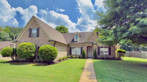 11215 Carston Cv, Arlington, TN, 38002-8476 | Card Image