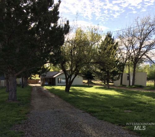 1920 Sand Hollow Rd, Caldwell, ID, 83607-8515 | Card Image