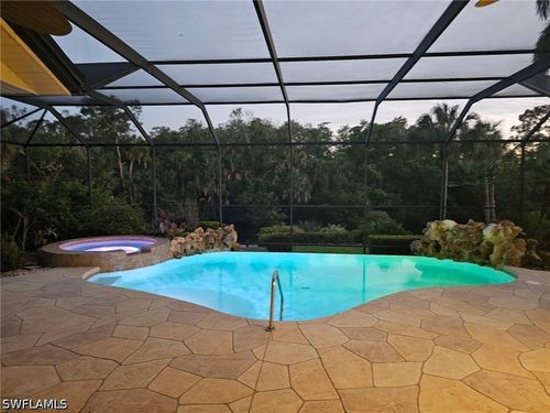25820 Creekbend Dr, BONITA SPRINGS, FL, 34135-9519 | Card Image