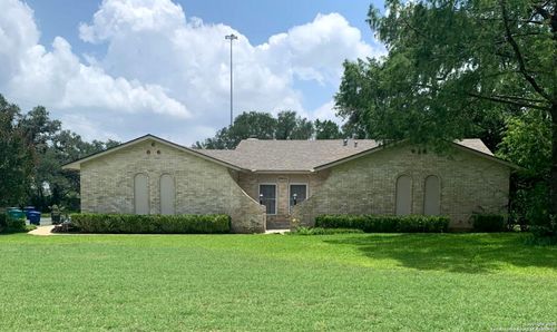 7706 Green Glen Dr, San Antonio, TX, 78255-1202 | Card Image