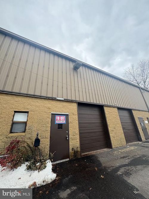 ste-113-1595 Imperial Way, West Deptford, NJ, 08066-1820 | Card Image