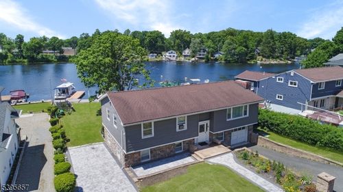 109 Mount Arlington Blvd, Landing, NJ, 07850-1638 | Card Image