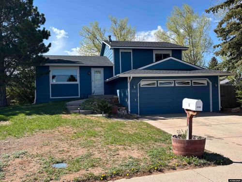 4106 Kiowa Dr, Laramie, WY, 82072-6913 | Card Image