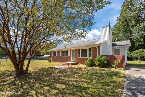 2503 Country Club Rd, Jacksonville, NC, 28546-8050 | Card Image