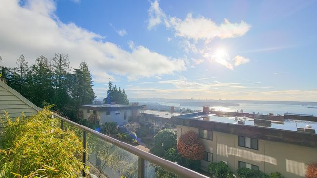 21 - 2250 Folkestone Way, Condo with 2 bedrooms, 2 bathrooms and 2 parking in West Vancouver BC | Image 33