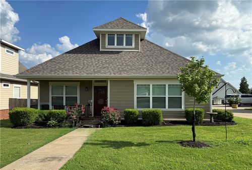 5912 W Willow St, Rogers, AR, 72758-8234 | Card Image
