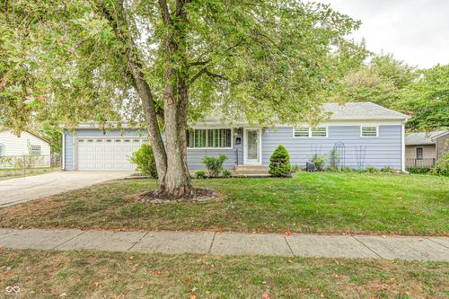 609 Maple Ln, Brownsburg, IN, 46112-1443 | Card Image