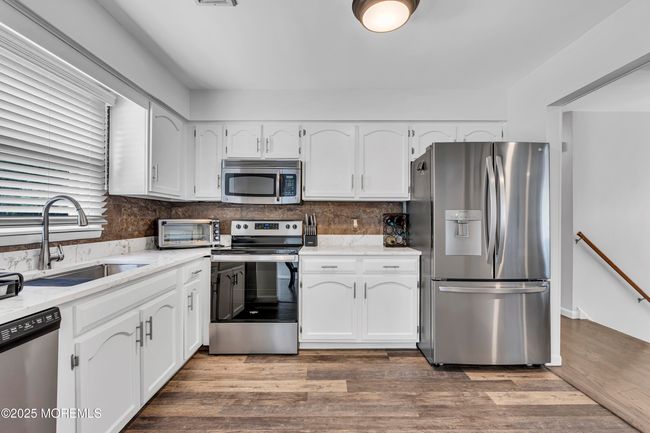 711 Chelsea St, House other with 4 bedrooms, 2 bathrooms and null parking in Forked River NJ | Image 5