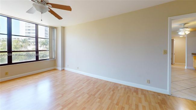 APT-219 - 600 Three Islands Blvd, Condo with 2 bedrooms, 2 bathrooms and null parking in Hallandale Beach FL | Image 10