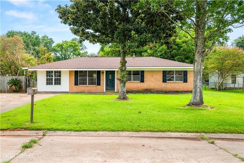 306 Floyd St, Alexandria, LA, 71303-4023 | Card Image