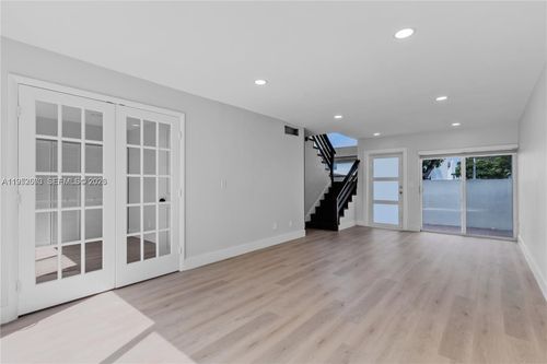 6949-6949 Sw 110th Ct, Miami, FL, 33173-2124 | Card Image