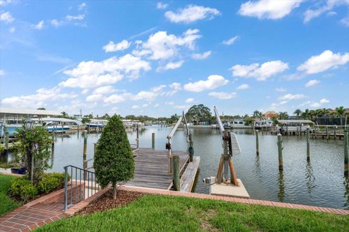 4146 Harbor Hills Dr, LARGO, FL, 33770-4032 | Card Image