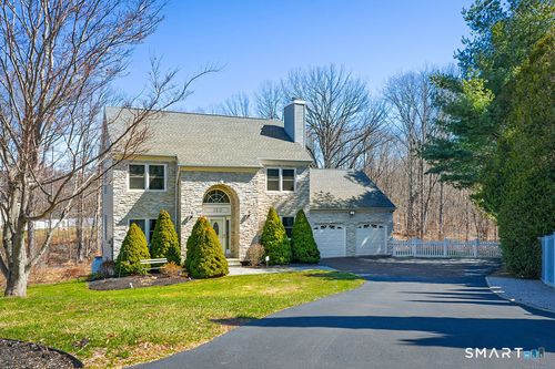 120 Doral Farms Rd, North Branford, CT, 06471-1136 | Card Image